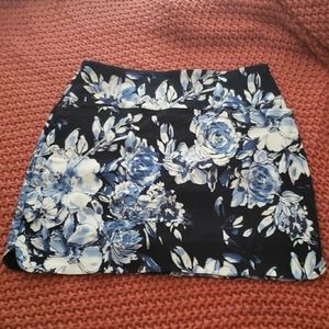 Navy Floral Skort